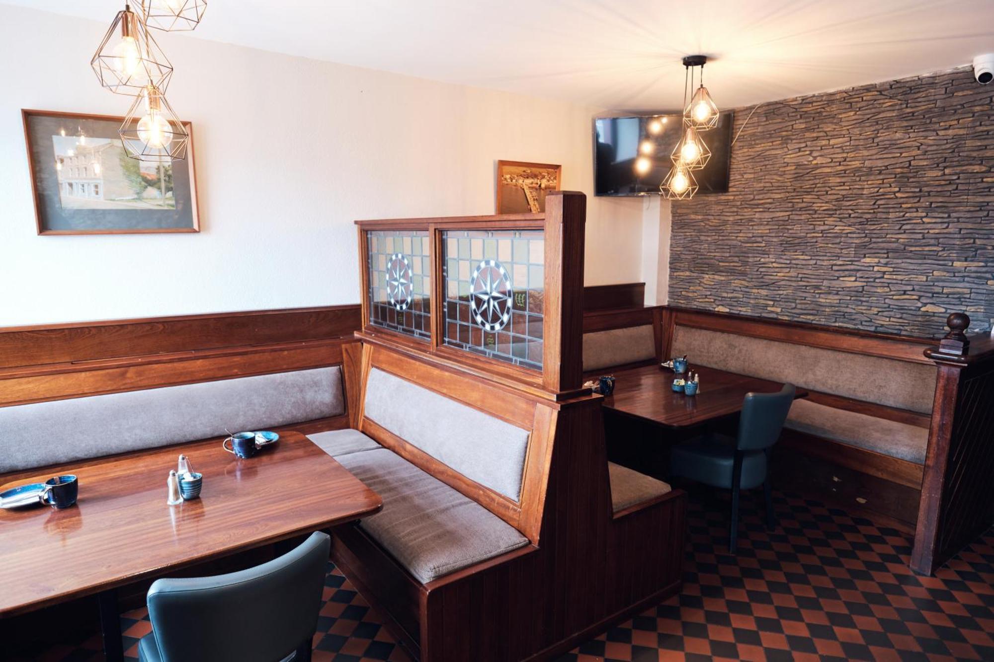 Murphy'S Pub And Bed & Breakfast Dingle Bagian luar foto